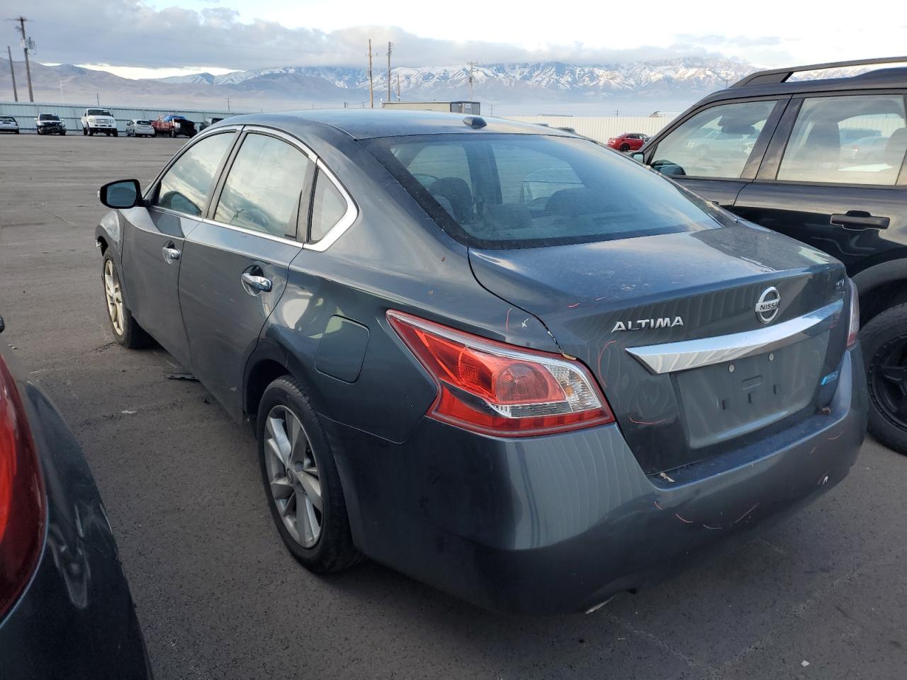 Image 2 of 2013 NISSAN ALTIMA 2.5 2013 with VIN 1N4AL3AP1DN531005