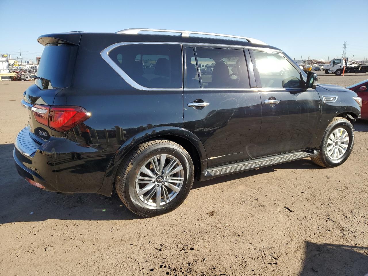 Image 3 of Infiniti Qx80 Luxe 2021 with VIN JN8AZ2AE9M9271418