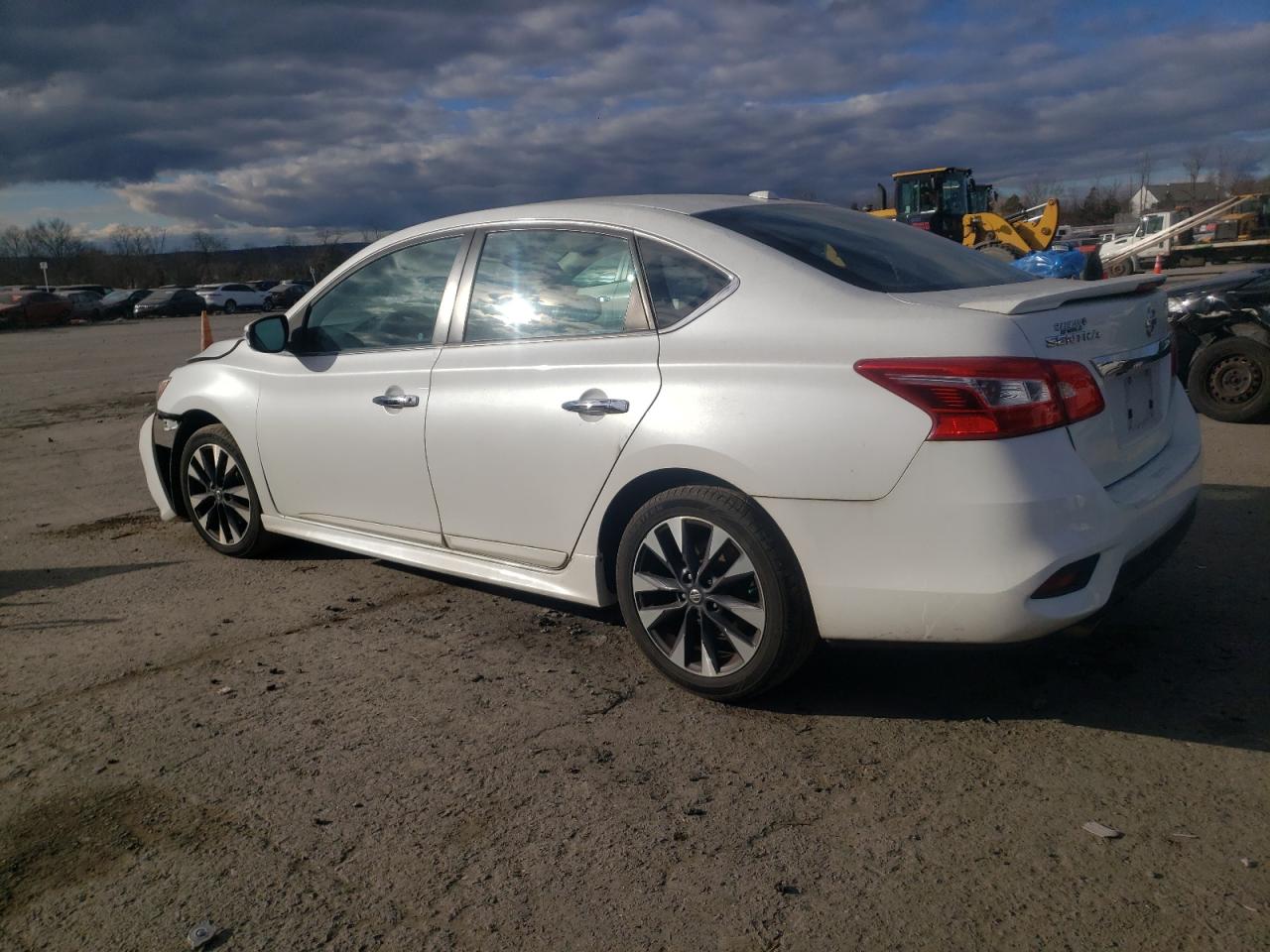 Obraz 2 z 2017 NISSAN SENTRA SR TURBO 2017 z VIN 3N1CB7AP6HY244915
