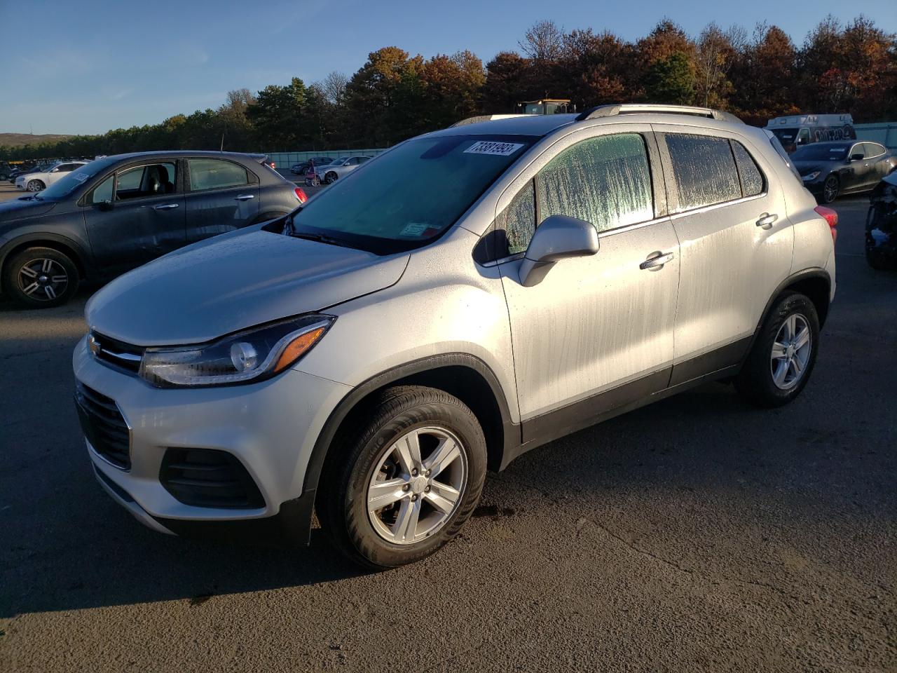 Obraz 1 z 2020 CHEVROLET TRAX 1LT 2020 z VIN 3GNCJPSB6LL231470