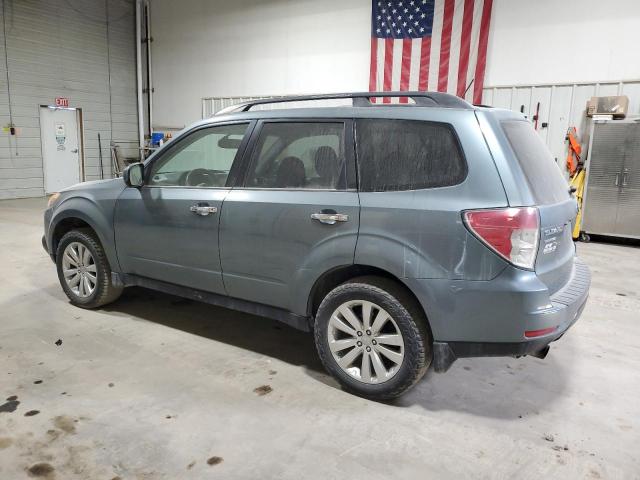 Image 2 of 2013 SUBARU FORESTER 2.5X PREMIUM 2013 with VIN JF2SHADCXDH410597