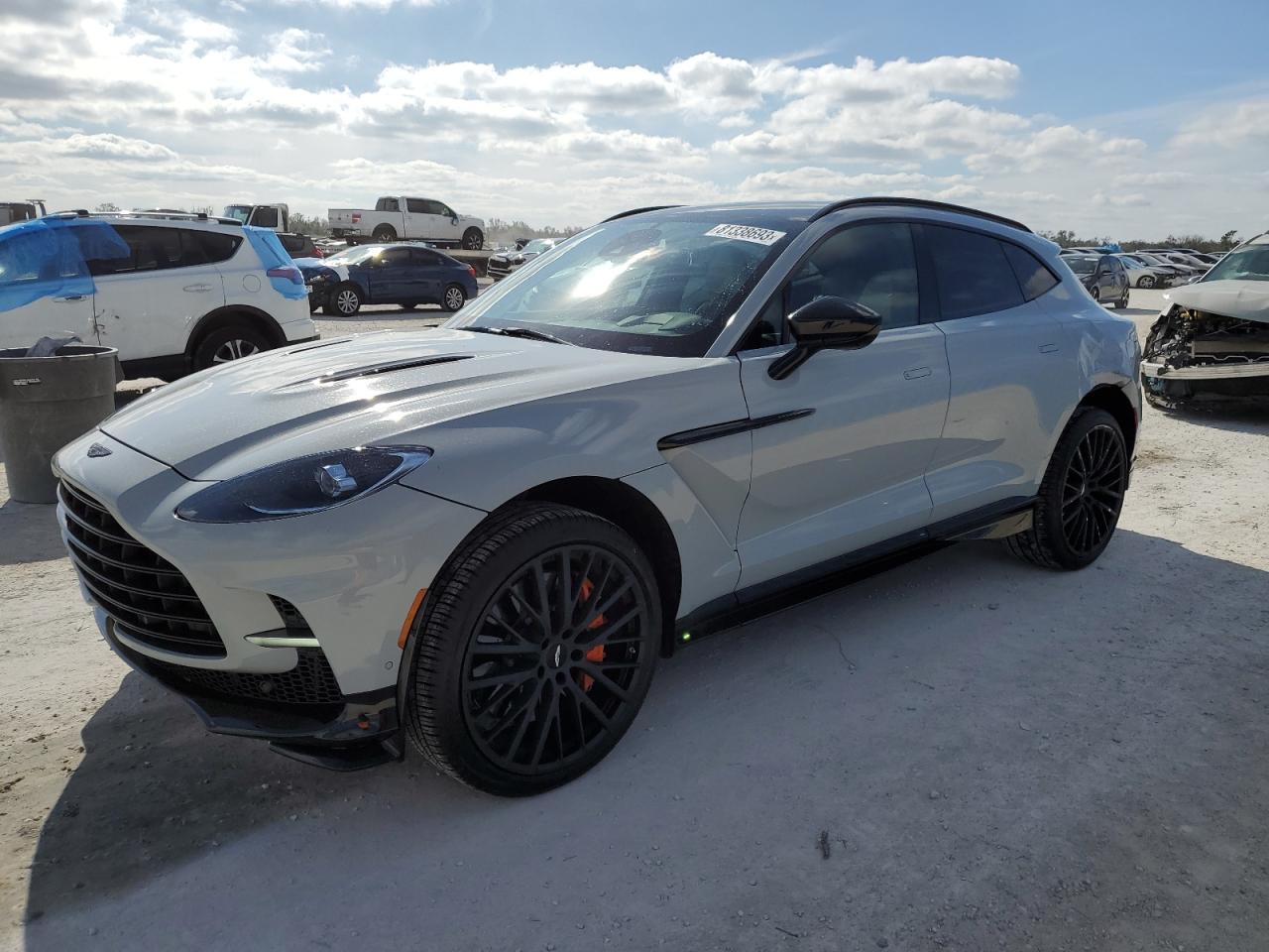Image 1 of 2023 ASTON MARTIN DBX 707 2023 with VIN SD7VUJBW7PTV08704