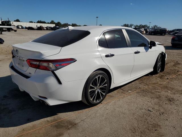 Obraz 3 z 2018 TOYOTA CAMRY L 2018 z VIN 4T1B11HK8JU081756