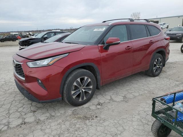 Obraz 1 z 2020 TOYOTA HIGHLANDER XLE 2020 z VIN 5TDHZRBH2LS512313