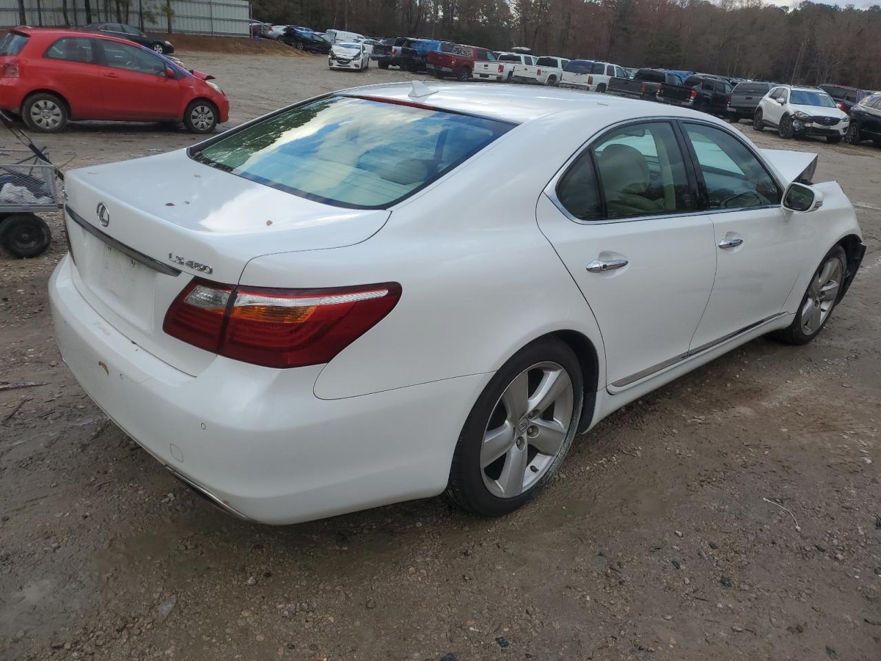Image 3 of 2010 LEXUS LS 460 2010 with VIN JTHBL5EF3A5095716