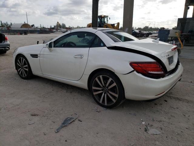Image 2 of 2020 MERCEDES-BENZ SLC 300 2020 with VIN WDDPK3JA0LF167807