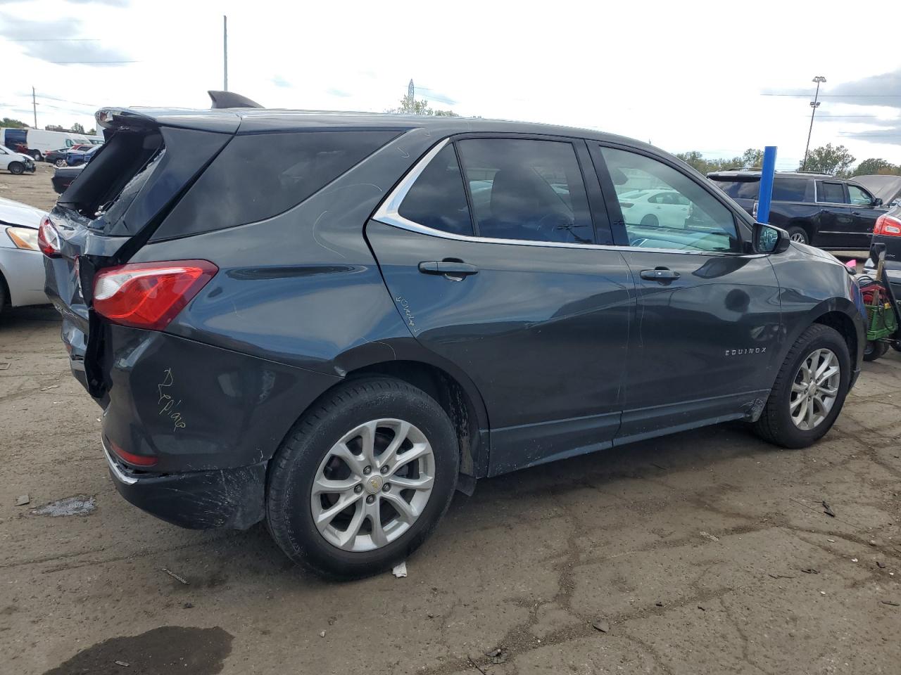 Изображение 3 2020 CHEVROLET EQUINOX LT 2020 с VIN 2GNAXUEV1L6112014