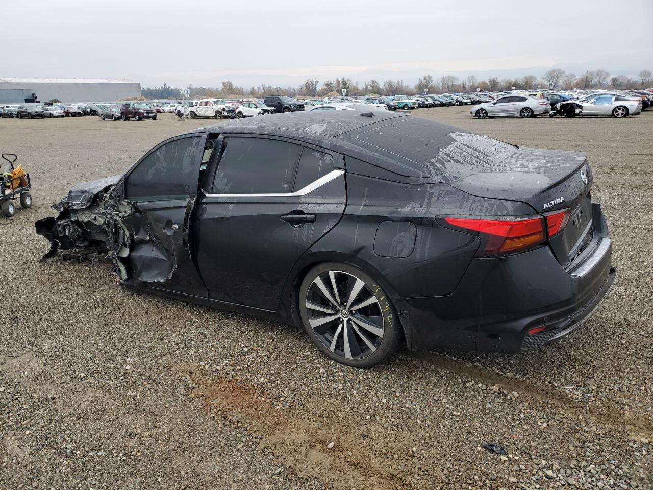 Image 2 of 2020 NISSAN ALTIMA SR 2020 with VIN 1N4BL4CVXLC272661