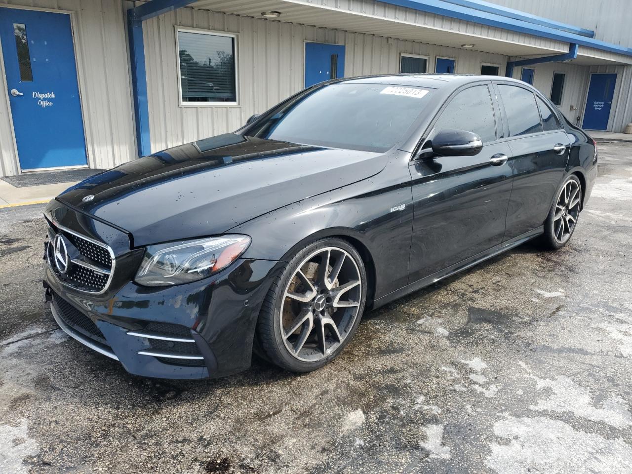 Obraz 1 z 2018 MERCEDES-BENZ E 43 4MATIC AMG 2018 z VIN WDDZF6EB3JA485917
