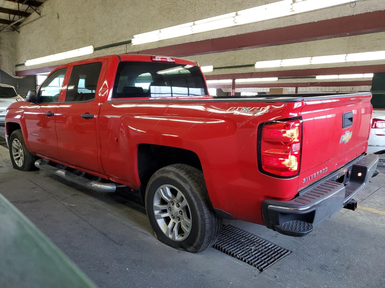 Obraz 2 z 2014 CHEVROLET SILVERADO K1500 LT 2014 z VIN 1GCUKREC4EF194524