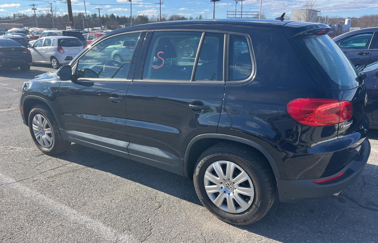 Image 3 of 2013 VOLKSWAGEN TIGUAN S 2013 with VIN WVGCV7AX2DW532058