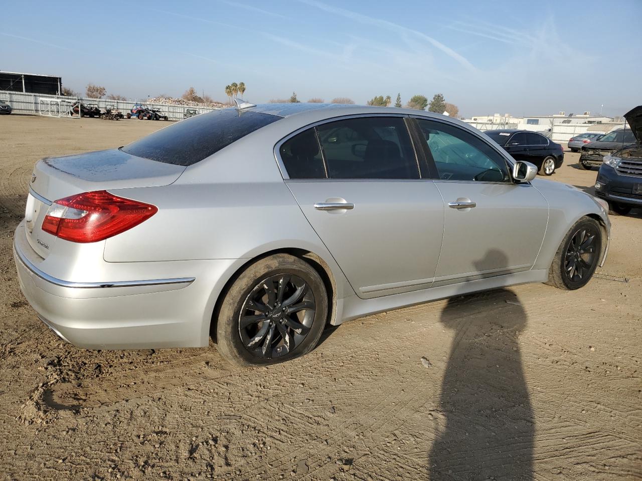 Image 3 of 2013 HYUNDAI GENESIS 3.8L 2013 with VIN KMHGC4DD9DU221326