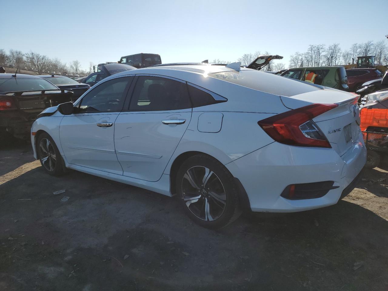 Изображение 2 2016 HONDA CIVIC TOURING 2016 с VIN 2HGFC1F99GH635657