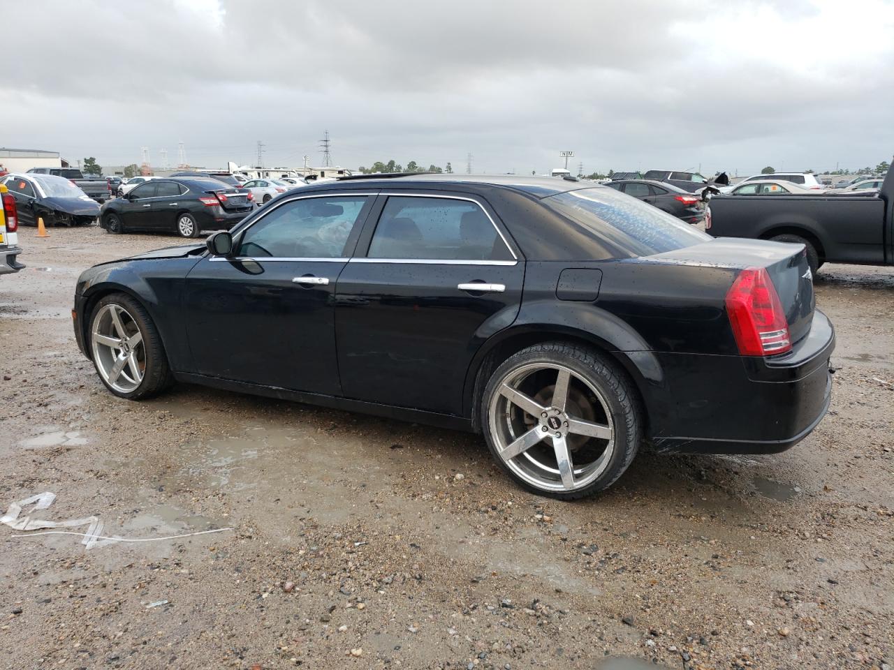 Obraz 2 z 2010 CHRYSLER 300 S 2010 z VIN 2C3CA9CT4AH329872