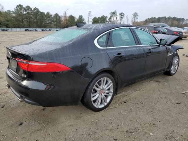 Image 3 of 2017 JAGUAR XF PRESTIGE 2017 with VIN SAJBK4BV7HCY44373