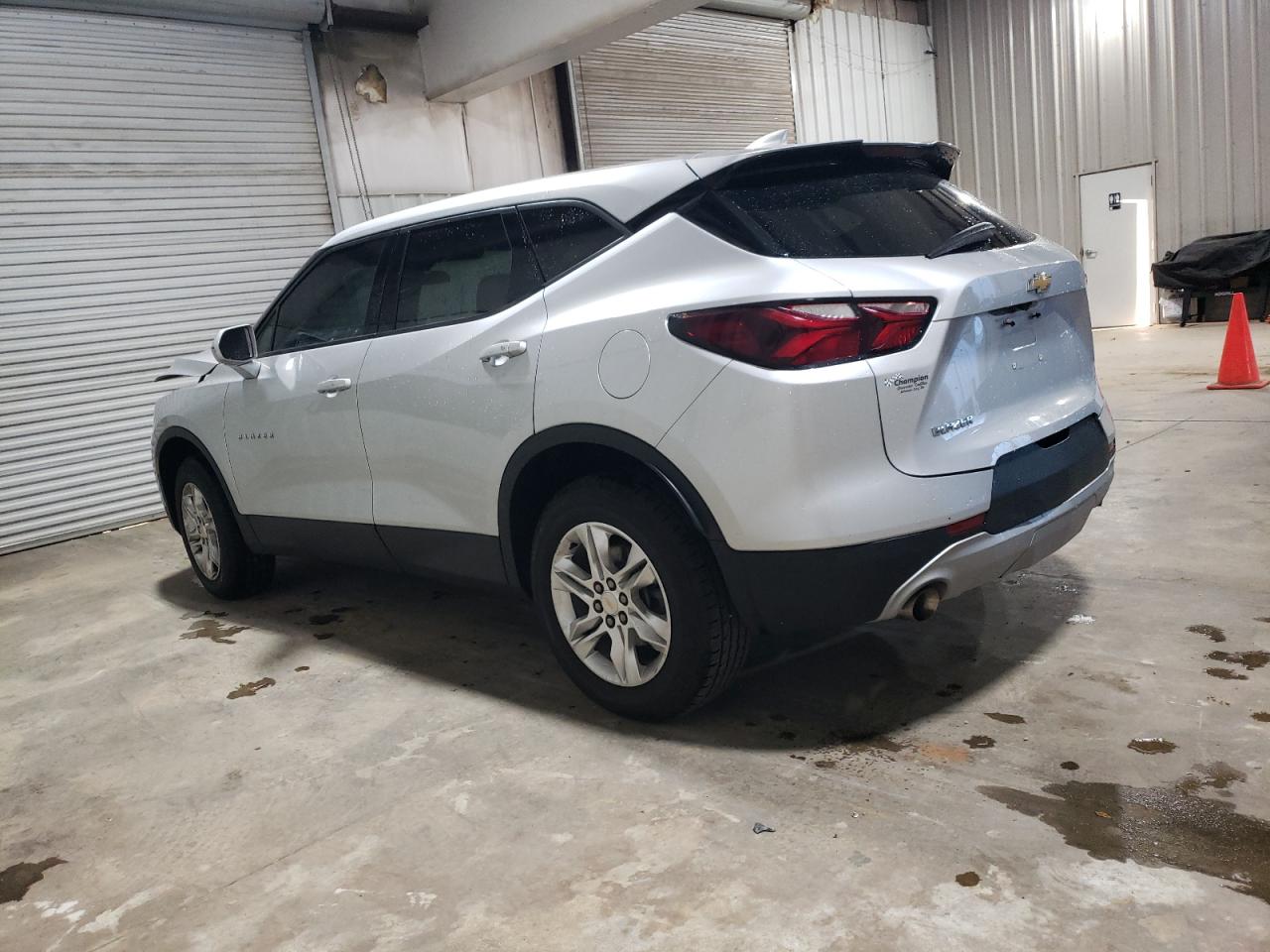 Изображение 2 2020 CHEVROLET BLAZER 1LT 2020 с VIN 3GNKBBRA4LS648424