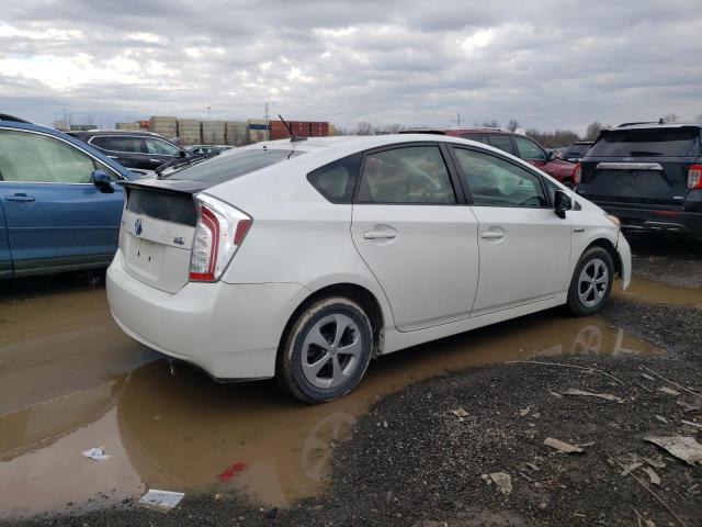 Image 3 of 2014 TOYOTA PRIUS  2014 with VIN JTDKN3DU5E0382025
