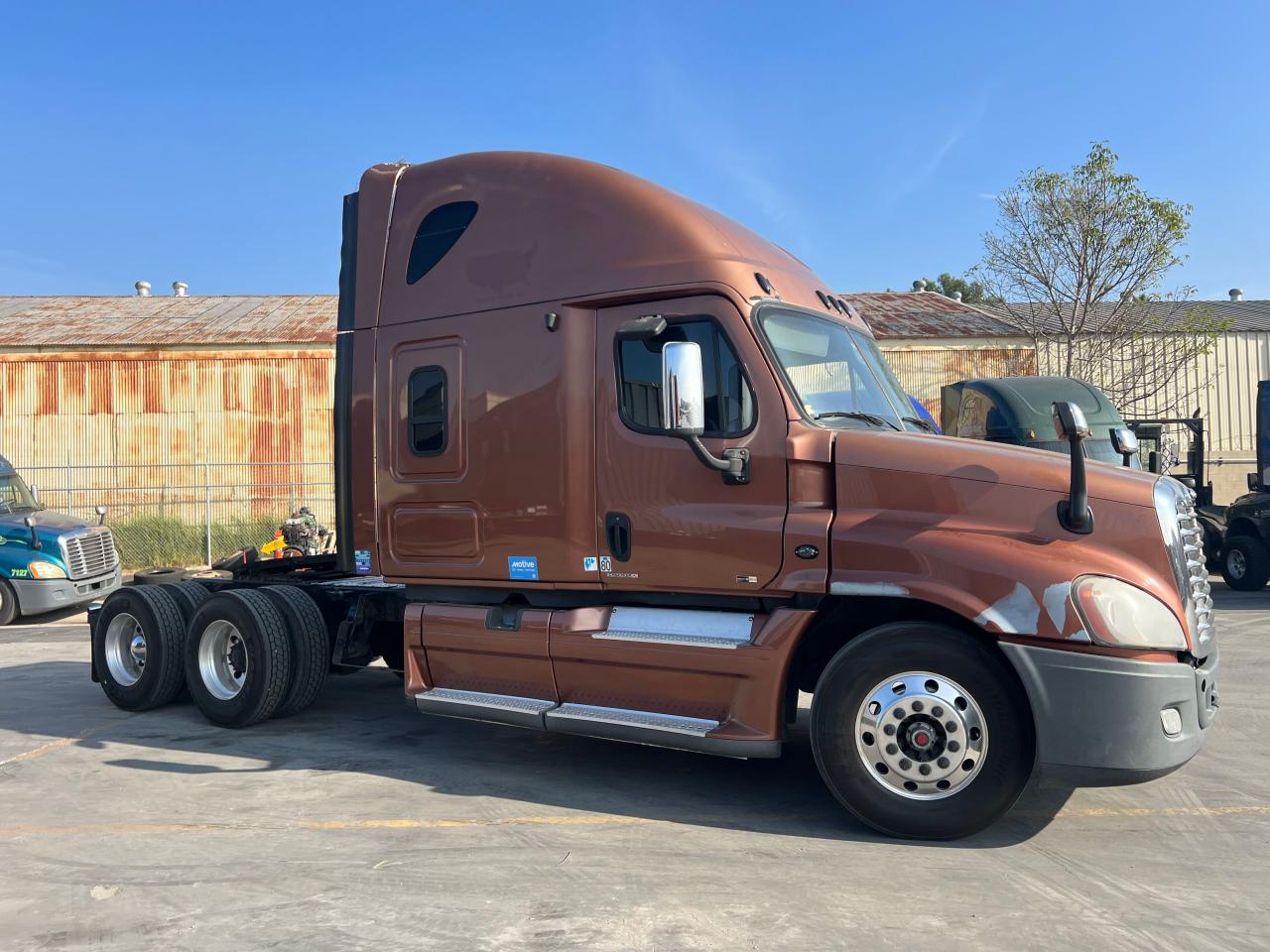 Изображение 2012 FREIGHTLINER CASCADIA 125  2012