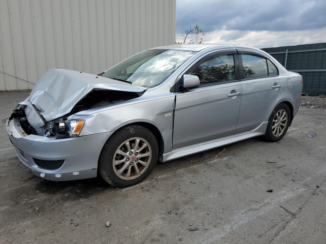 Изображение 2014 MITSUBISHI LANCER ES/ES SPORT 2014