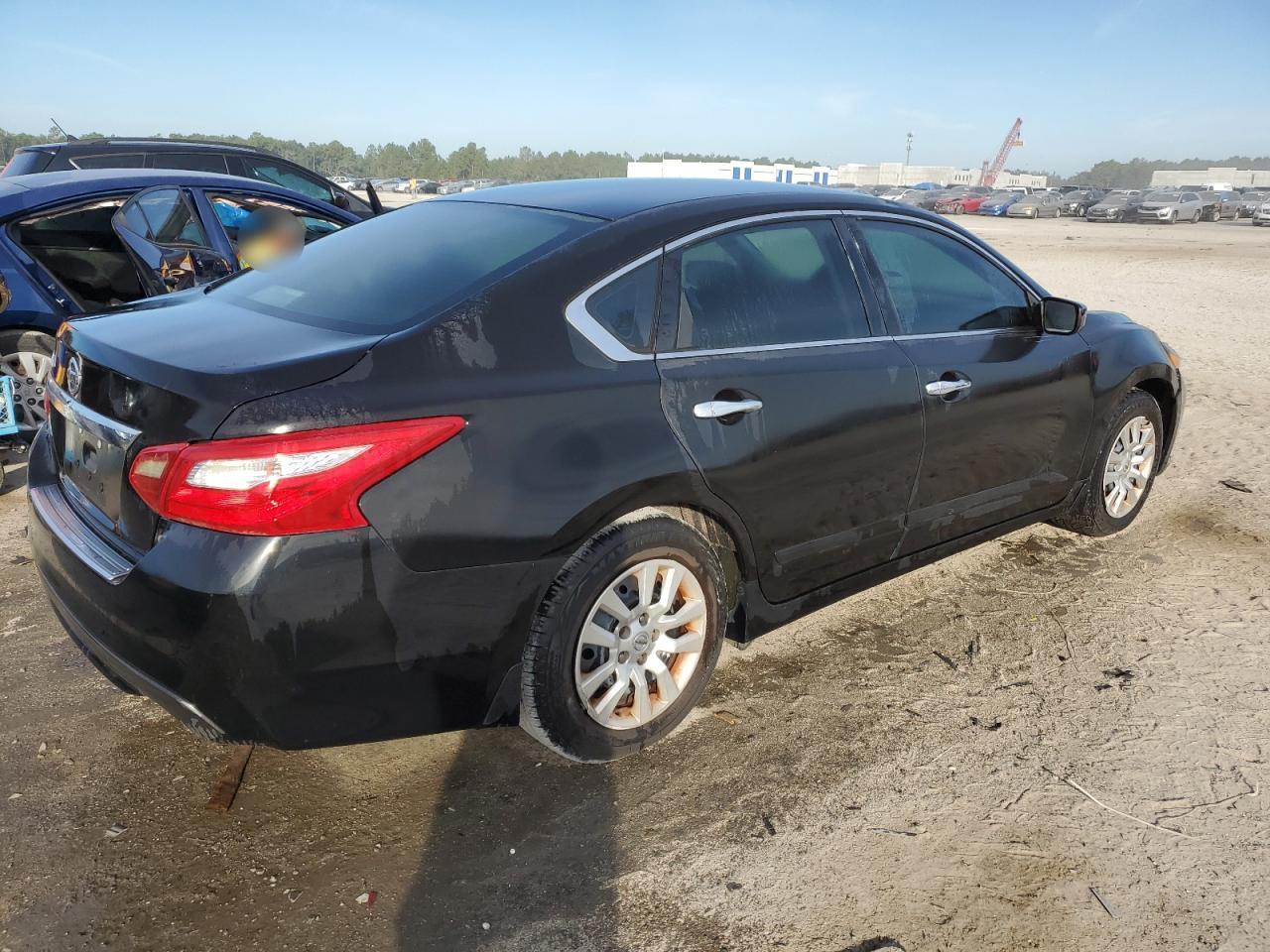 Obraz 3 z 2017 NISSAN ALTIMA 2.5 2017 z VIN 1N4AL3AP4HC241505