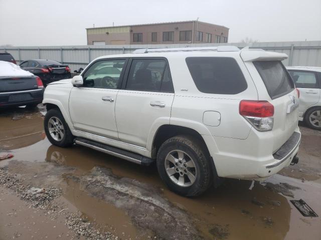 Изображение 2 2012 TOYOTA 4RUNNER SR5 2012 с VIN JTEBU5JR2C5109117