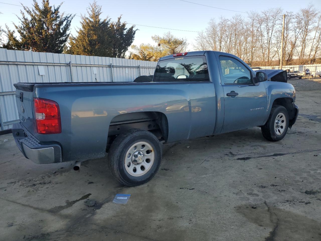 Изображение 3 2011 CHEVROLET SILVERADO C1500 2011 с VIN 1GCNCPEX2BZ418697