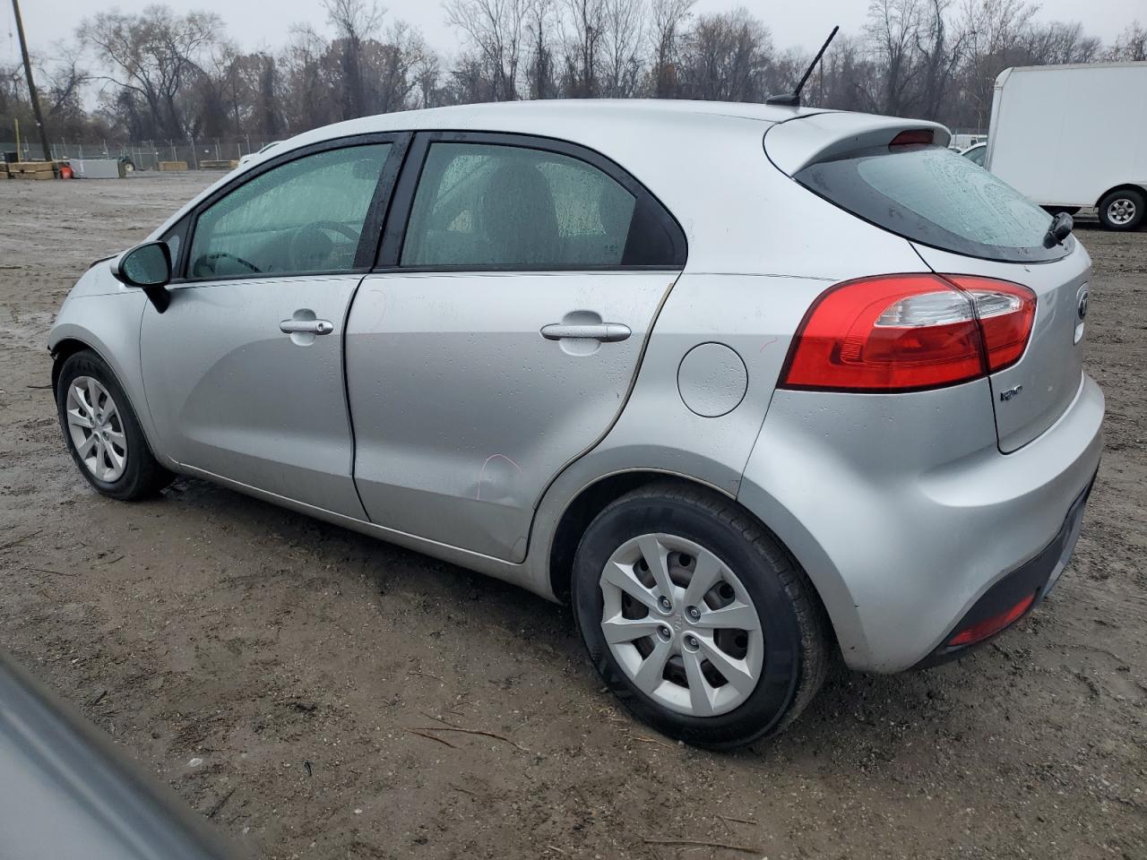 Obraz 2 z 2013 KIA RIO LX 2013 z VIN KNADM5A35D6287718