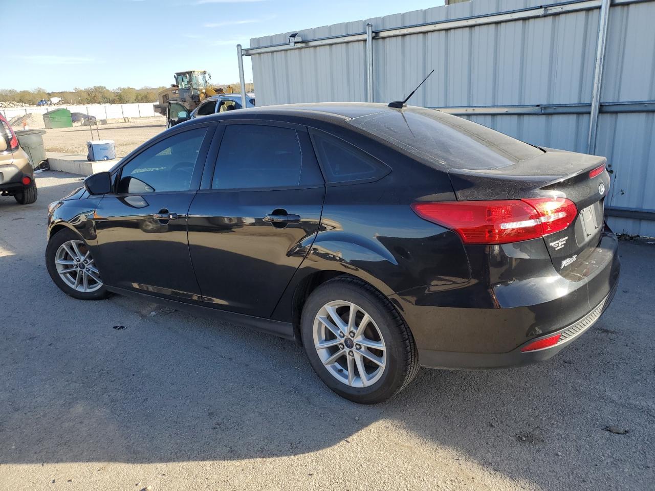 Obraz 2 z 2015 FORD FOCUS SE 2015 z VIN 1FADP3F26FL337034