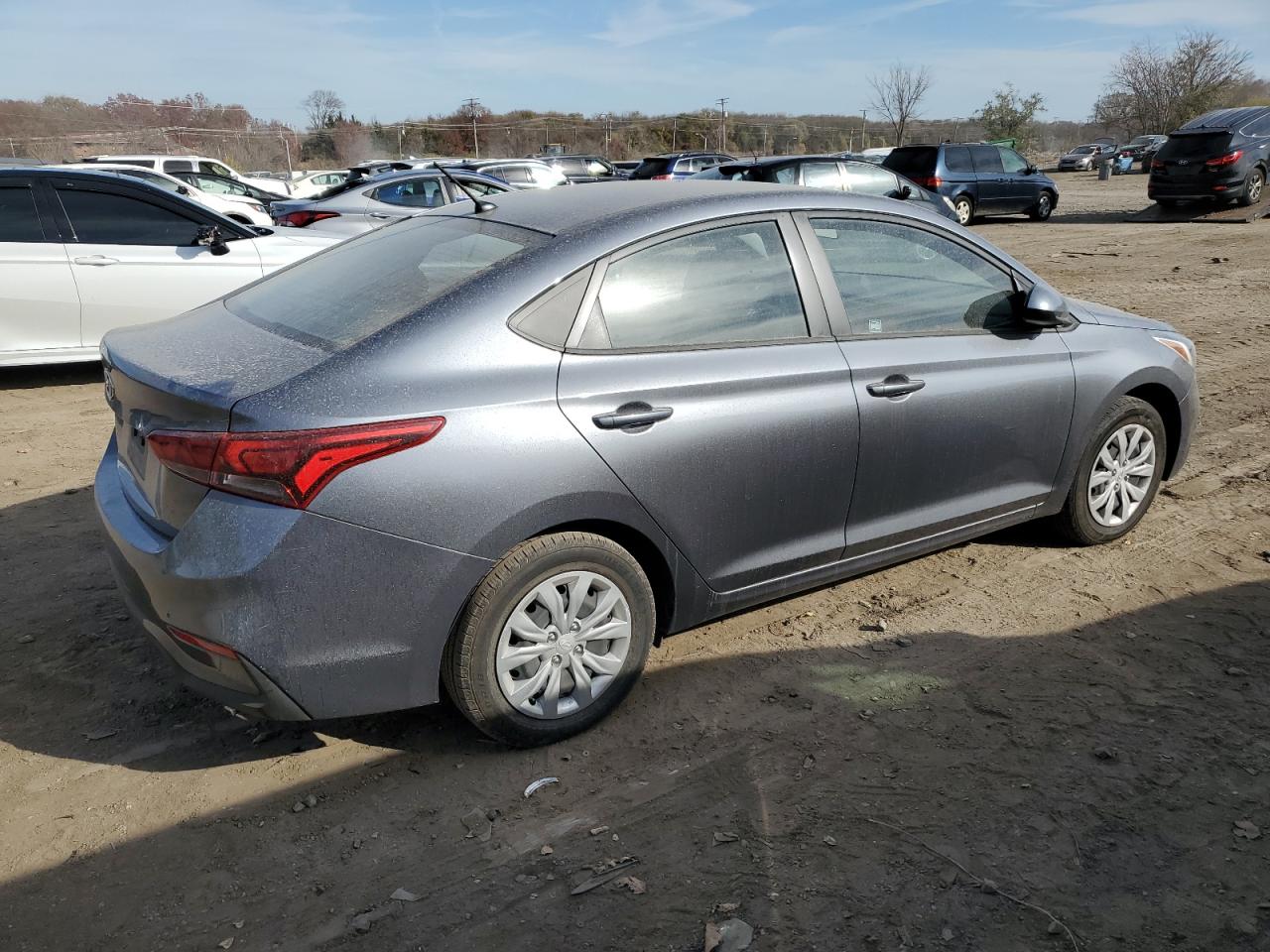 Image 3 of 2020 HYUNDAI ACCENT SE 2020 with VIN 3KPC24A67LE101940