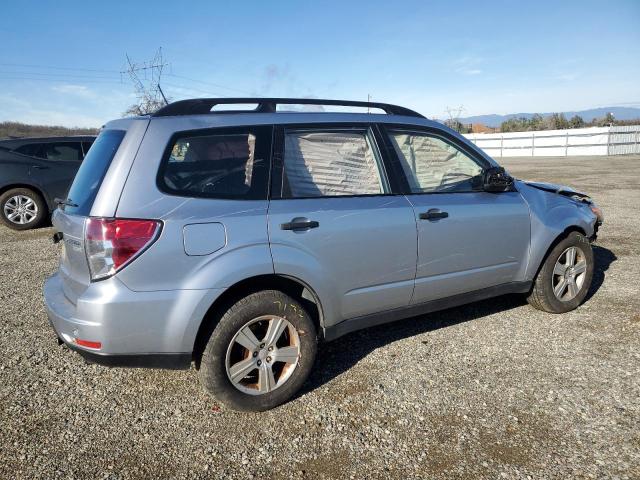 Image 3 of 2013 SUBARU FORESTER 2.5X 2013 with VIN JF2SHABC6DH421146