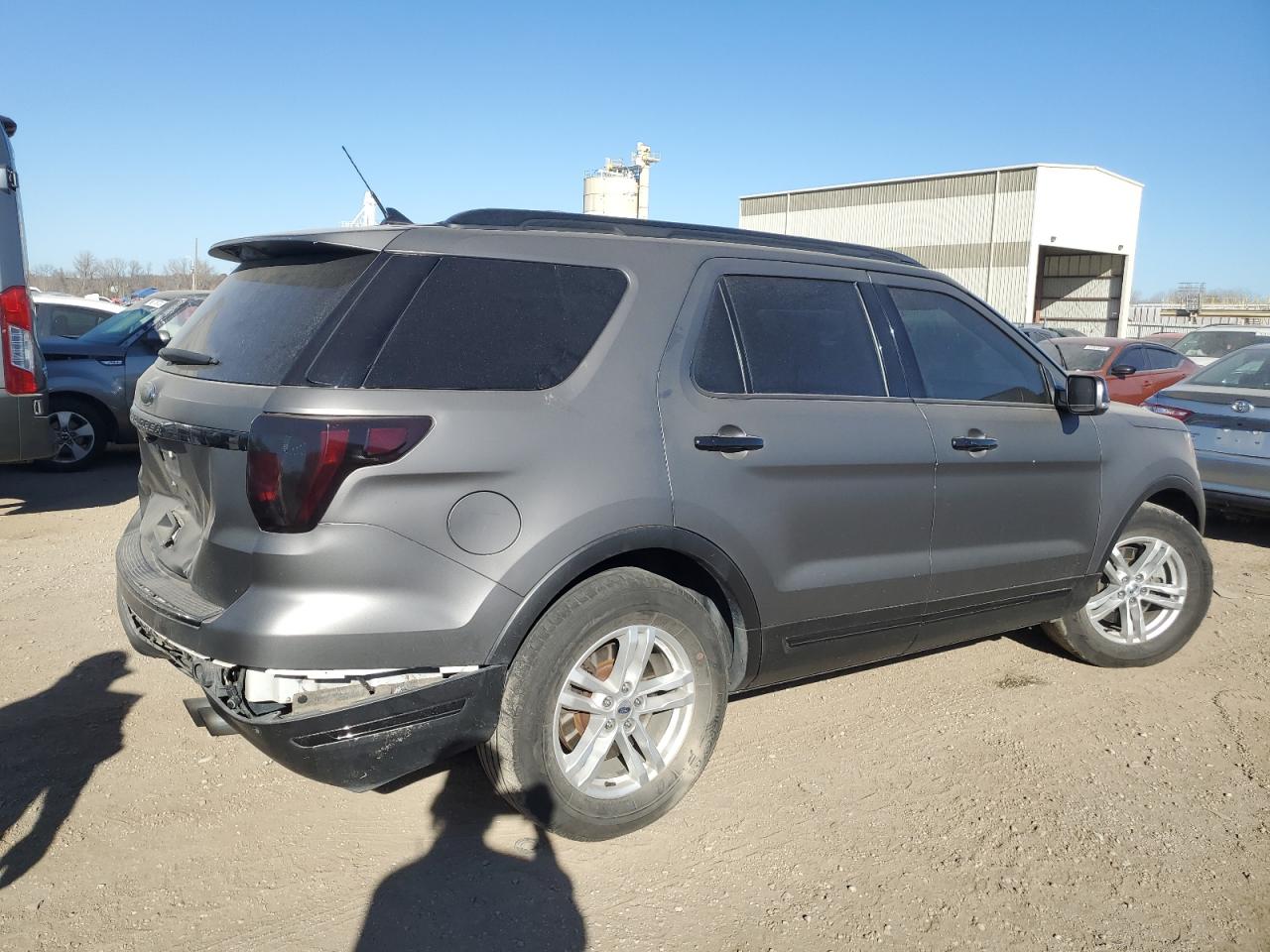 Image 3 of 2018 FORD EXPLORER SPORT 2018 with VIN 1FM5K8GT5JGC70585