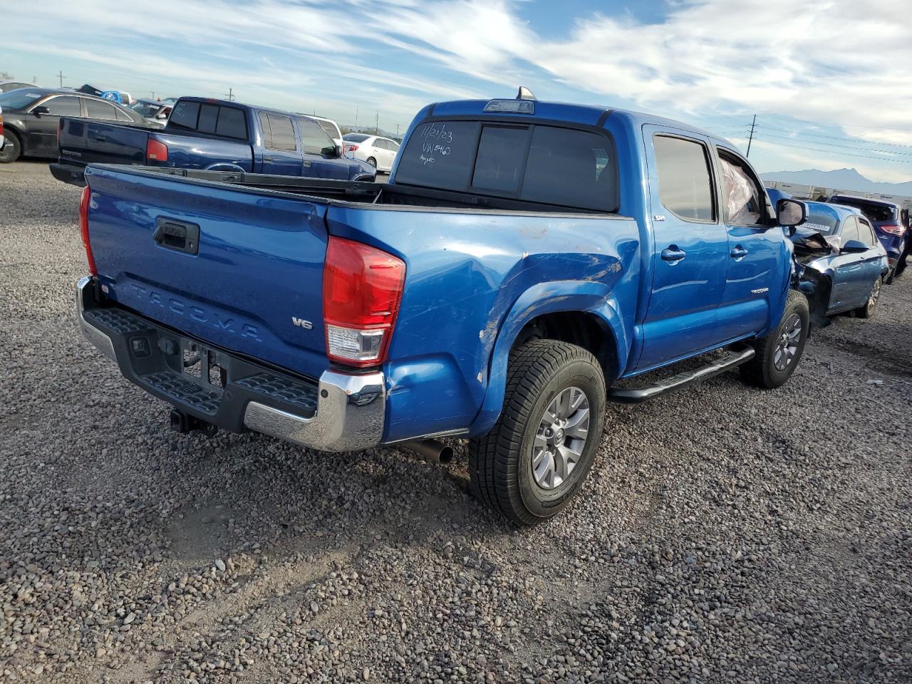 Obraz 3 z 2016 TOYOTA TACOMA DOUBLE CAB 2016 z VIN 3TMAZ5CN6GM025460