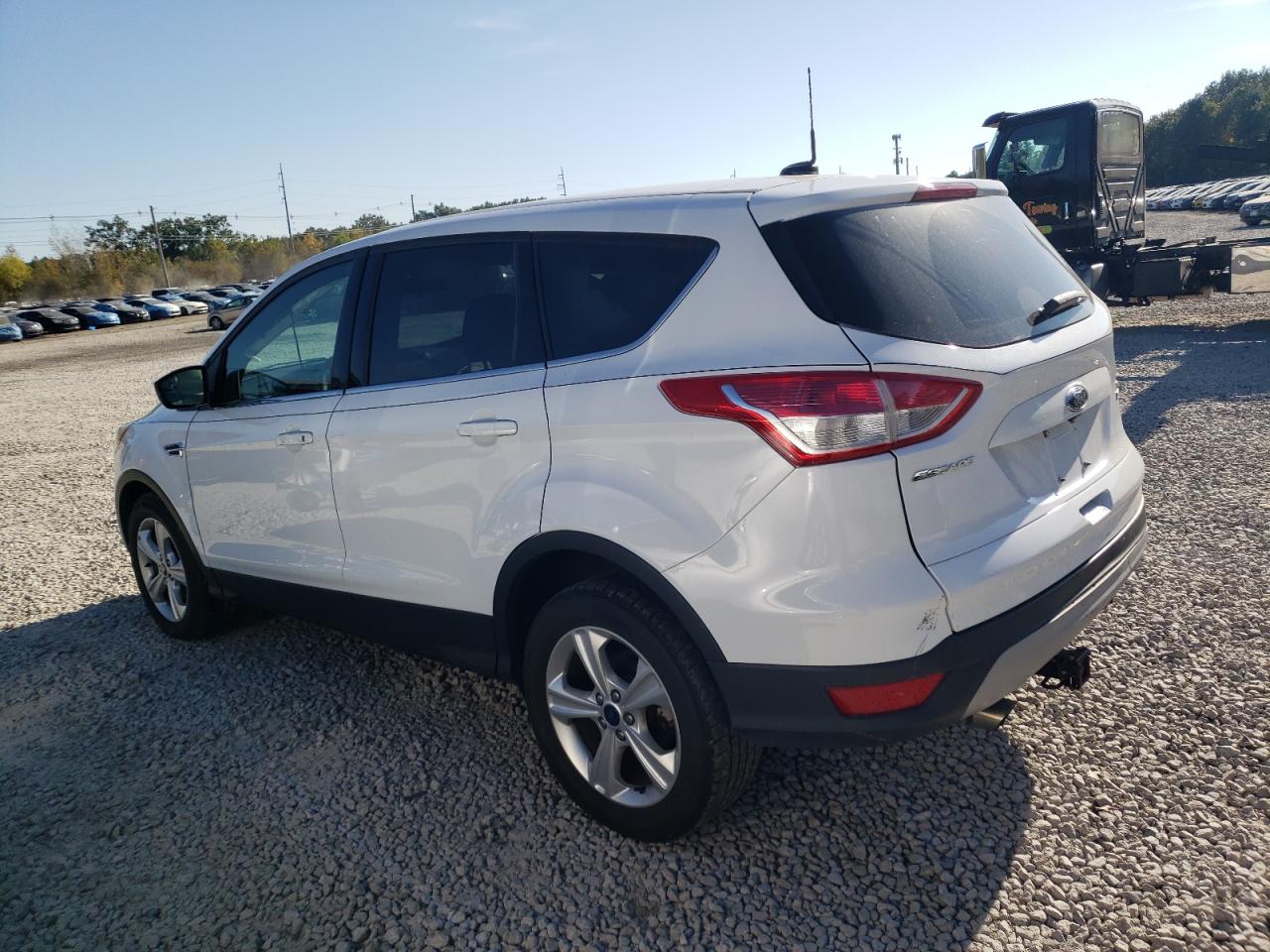 Image 2 of 2016 FORD ESCAPE SE 2016 with VIN 1FMCU9GX9GUB75869