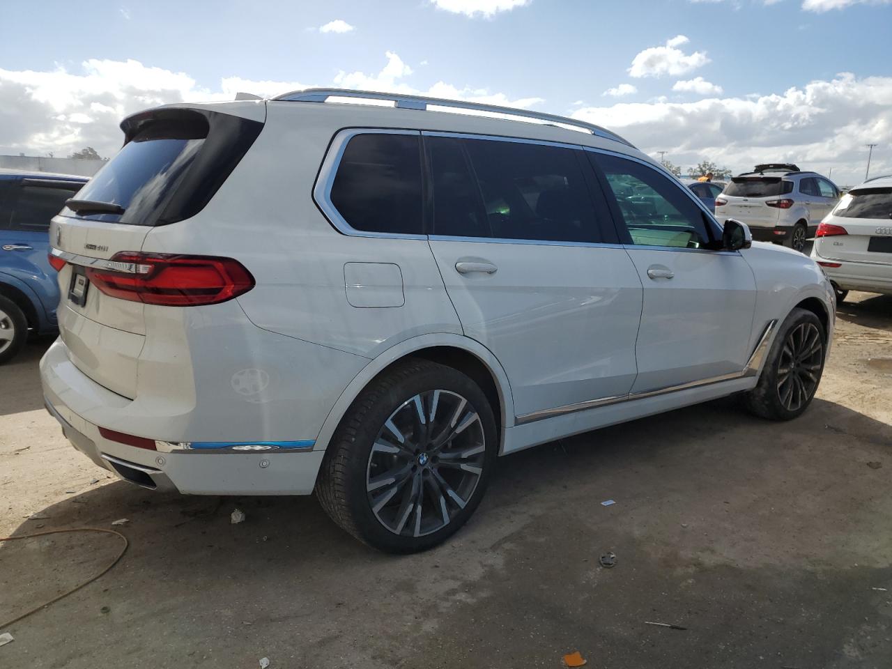 Image 3 of 2020 BMW X7 XDRIVE40I 2020 with VIN 5UXCW2C00L9B33183