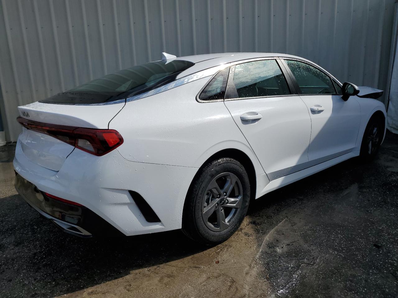 Изображение 3 2023 KIA K5 LXS 2023 с VIN 5XXG14J21PG197501