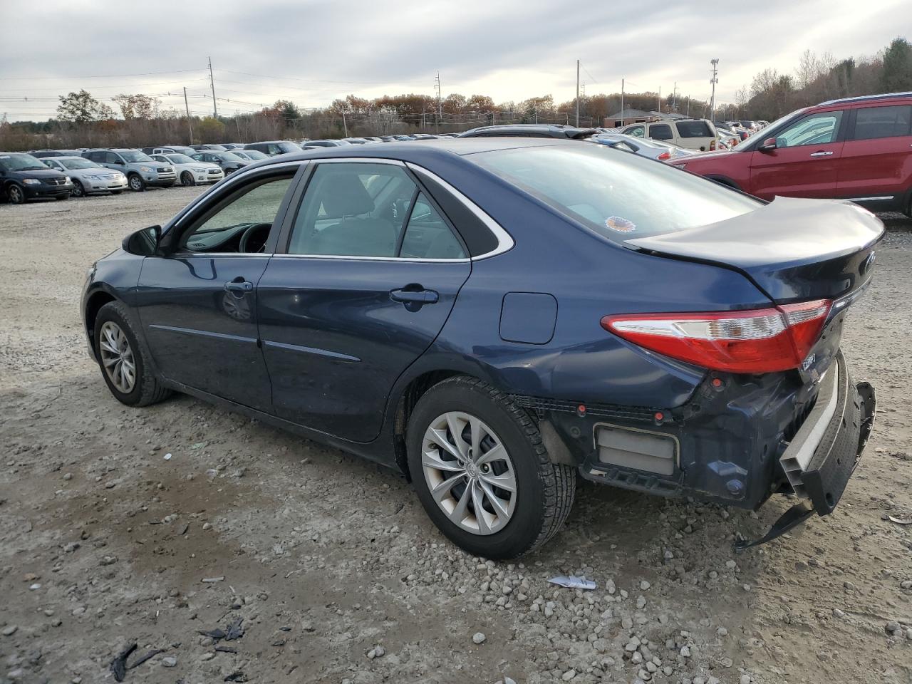 Obraz 2 z 2016 TOYOTA CAMRY LE 2016 z VIN 4T4BF1FK4GR538131