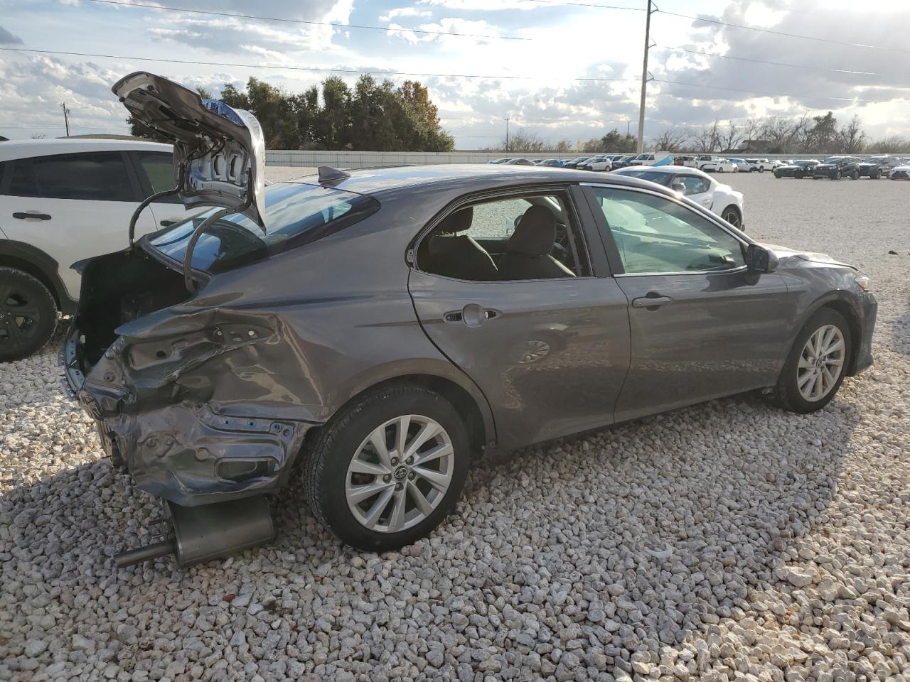 Image 3 of 2023 TOYOTA CAMRY LE 2023 with VIN 4T1C11AK0PU725936