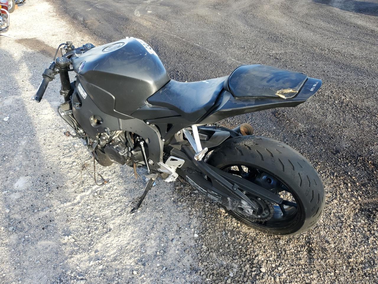 Image 3 of 2016 HONDA CBR1000 RR 2016 with VIN JH2SC5905GK800394