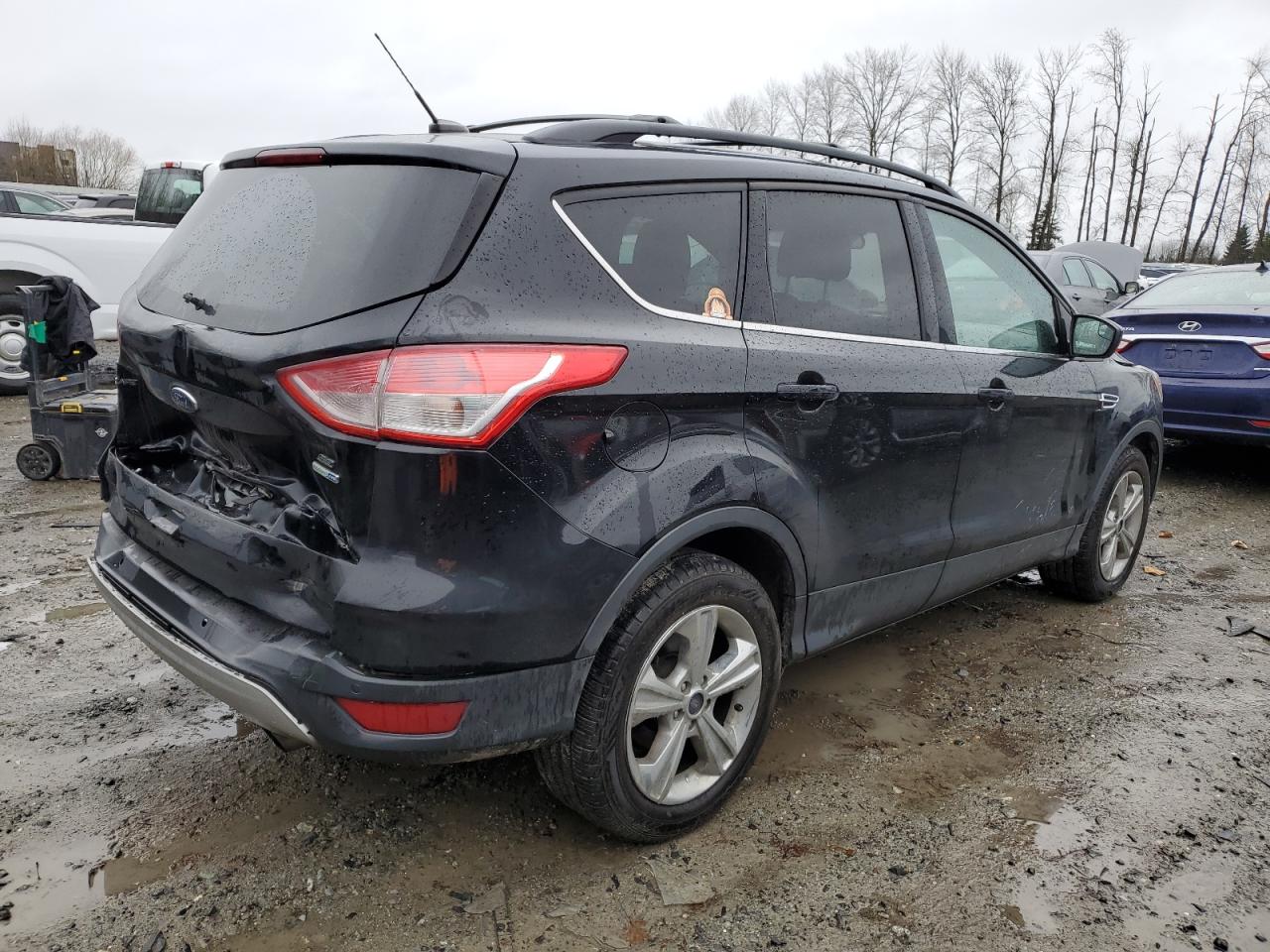 Obraz 3 z 2016 FORD ESCAPE SE 2016 z VIN 1FMCU9GX4GUB73673