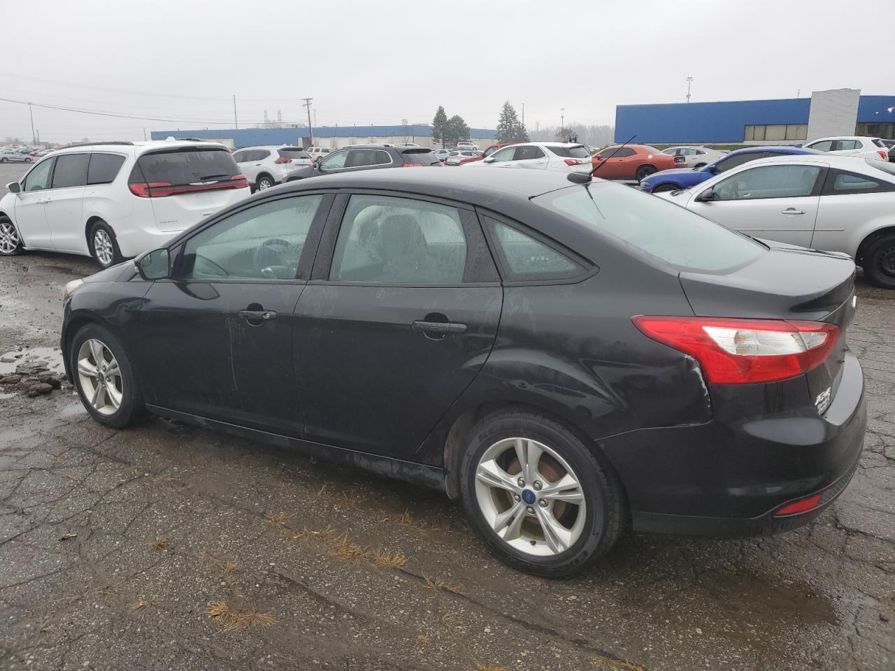 Image 2 of 2014 FORD FOCUS SE 2014 with VIN 1FADP3F28EL292824