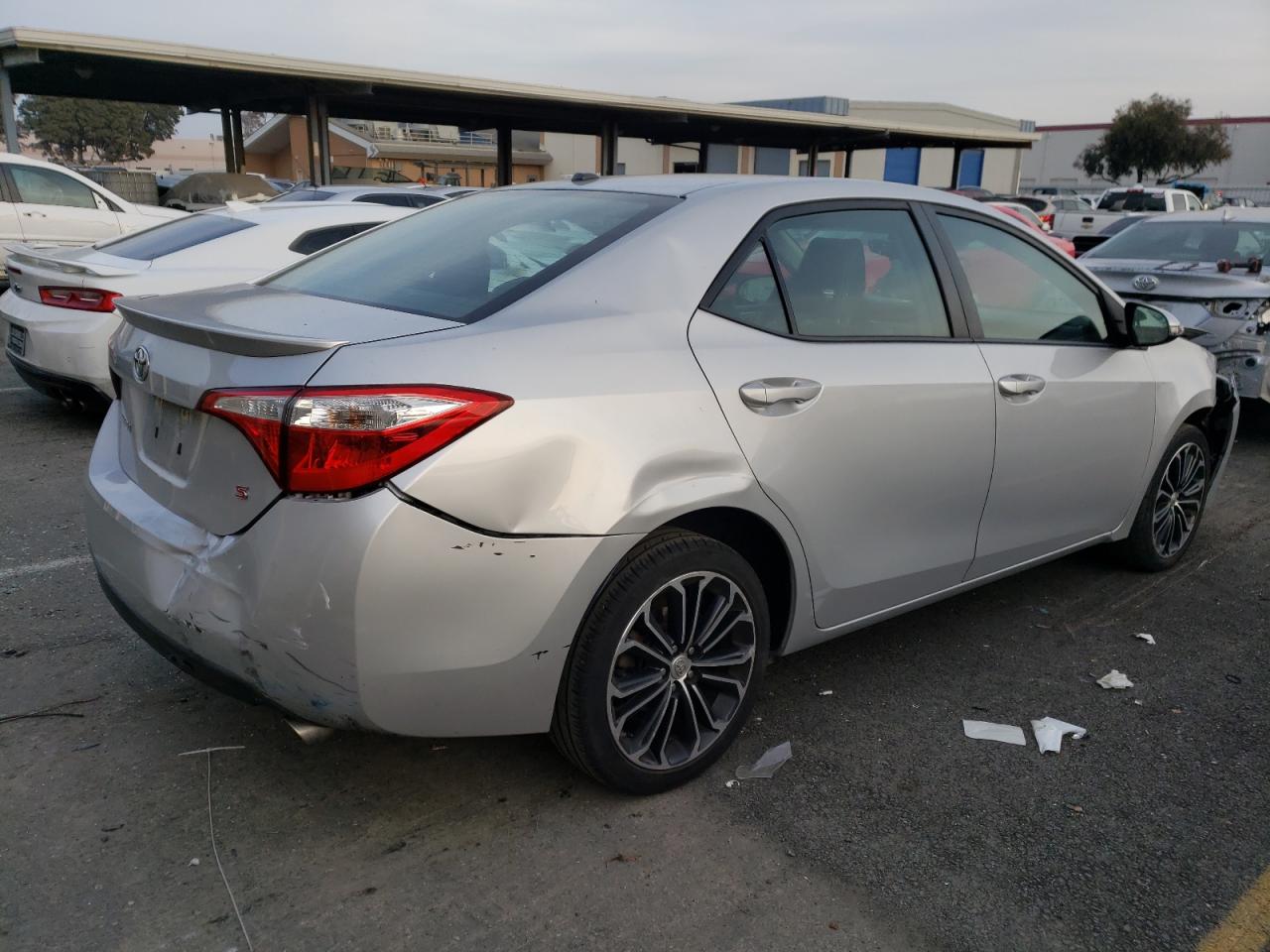 Obraz 3 z 2016 TOYOTA COROLLA L 2016 z VIN 5YFBURHE6GP521516