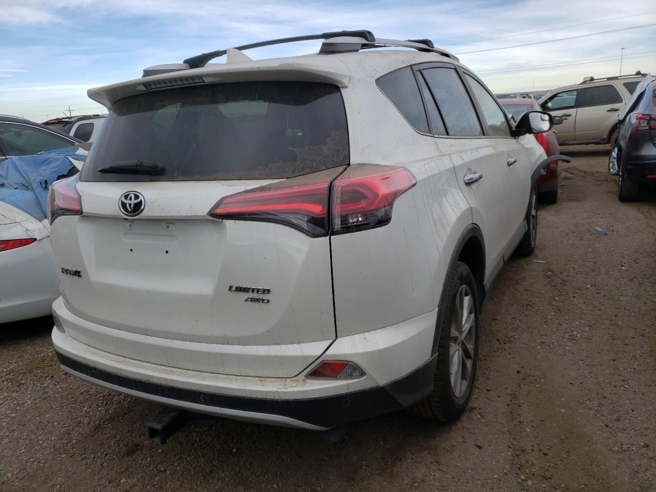 Image 3 of 2016 TOYOTA RAV4 LIMITED 2016 with VIN JTMDFREV8GJ056796