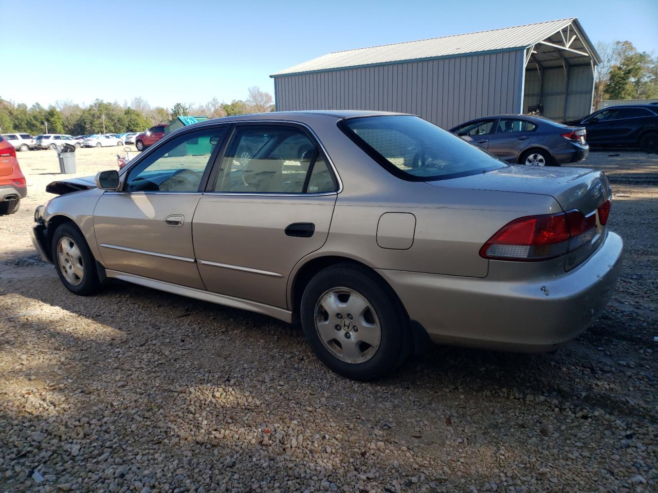 Image 2 of 2002 HONDA ACCORD EX 2002 with VIN 1HGCG16572A060096