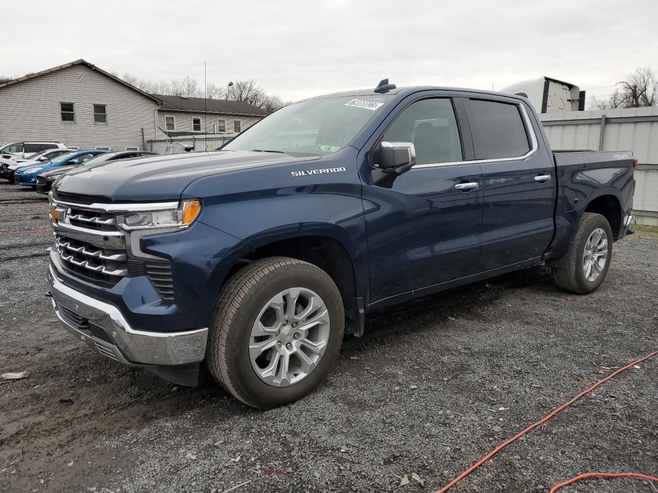 Изображение 2023 CHEVROLET SILVERADO K1500 LTZ 2023