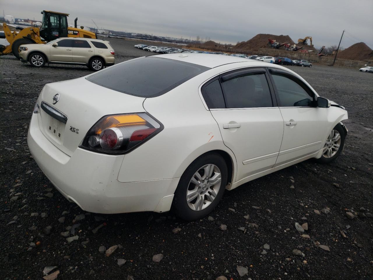 Image 3 of 2010 NISSAN ALTIMA BASE 2010 with VIN 1N4AL2AP2AN546554