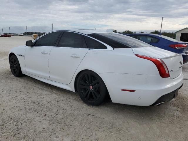 Obraz 2 z 2019 JAGUAR XJ R - SPORT 2019 z VIN SAJWA1C76K8W21108