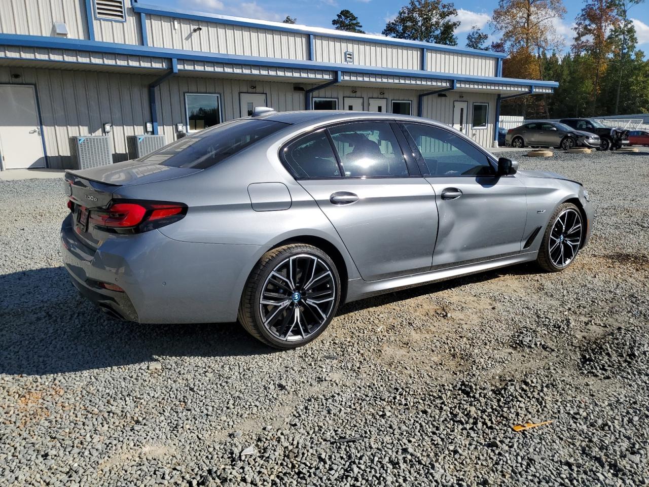 Изображение 3 2023 BMW 530E  2023 с VIN WBA13AG05PCM03808