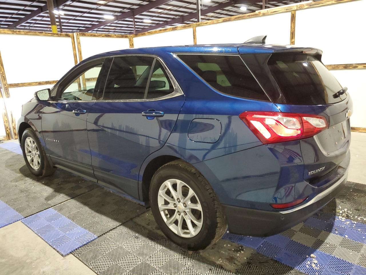 Изображение 2 2019 CHEVROLET EQUINOX LT 2019 с VIN 2GNAXJEV8K6267740