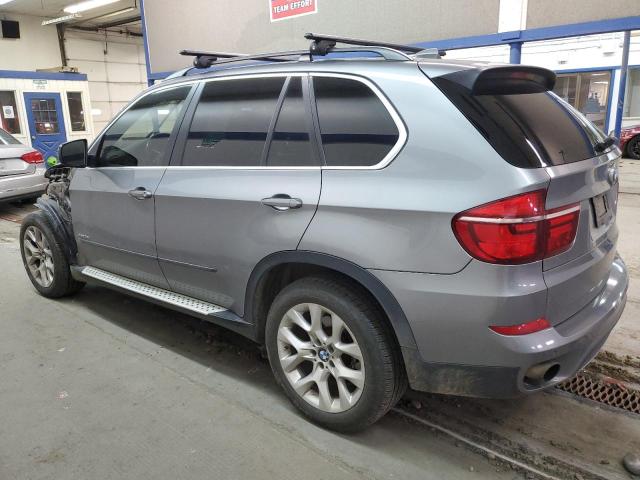 Obraz 2 z 2013 BMW X5 XDRIVE35I 2013 z VIN 5UXZV4C51D0G56139