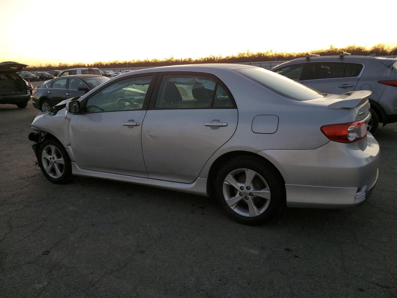 Image 2 of 2011 TOYOTA COROLLA BASE 2011 with VIN 2T1BU4EE8BC599568
